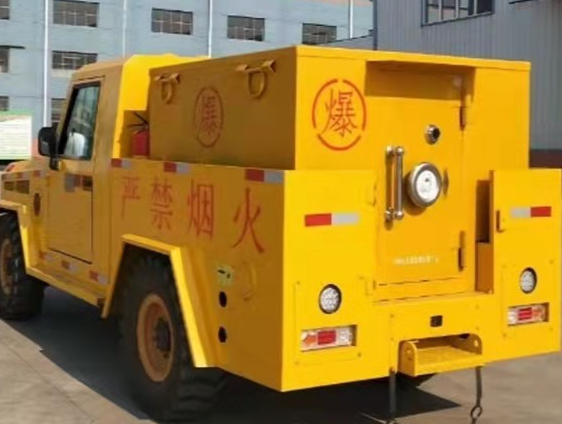 达孜凯龙爆破器材运输车：保障爆破任务的安全运行